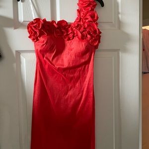 One shoulder dress
